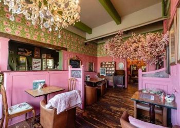 Carthouse Cafe inside